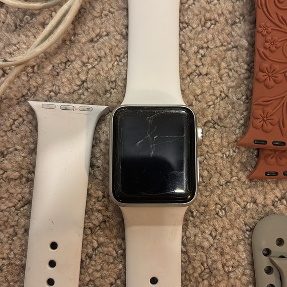 Apple Watch Series 3 - Picture 4 of 7